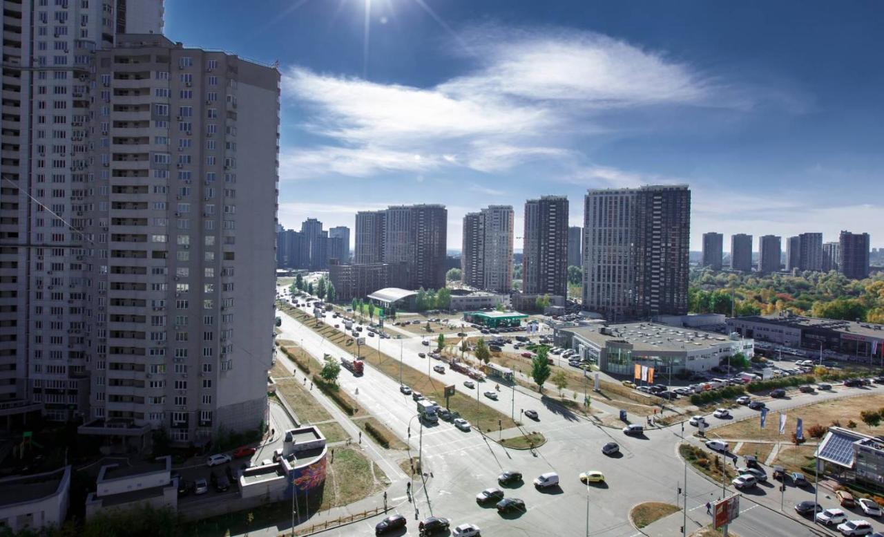 Сонячна Квартира На Княжому Затоні Kiev Dış mekan fotoğraf
